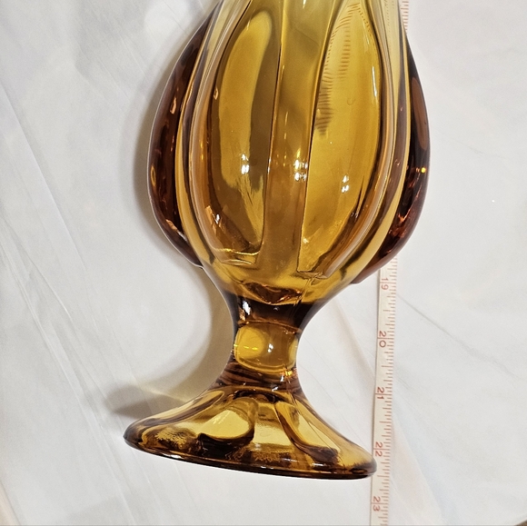 Viking "Epic", 22", Six Petal Swung, Blown Glass Vase - Picture 8 of 8